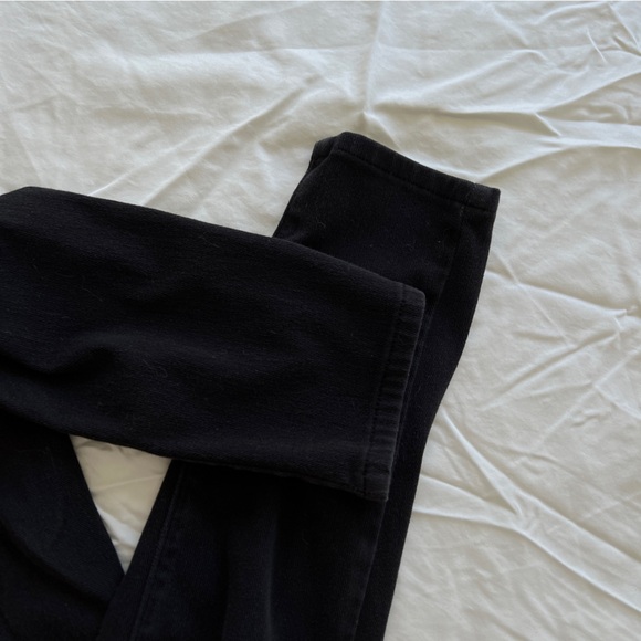 Uniqlo black pant - Picture 3 of 5